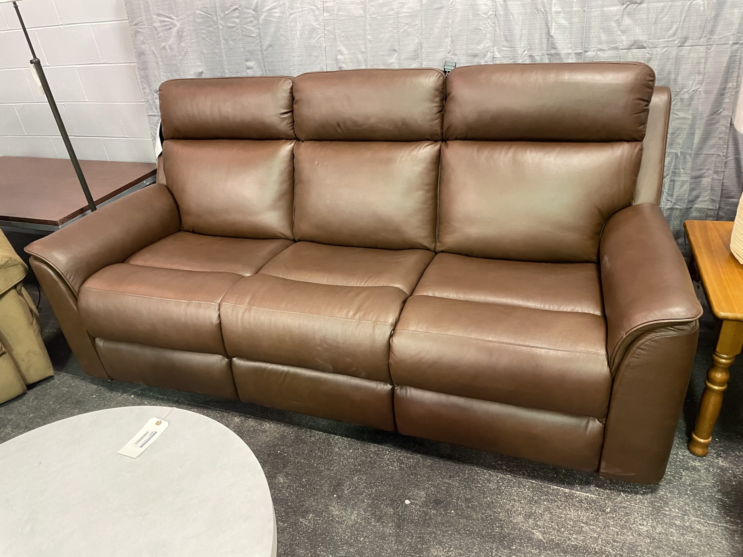 Couches For Sale Near Me That Deliver at Alfonso Hayes blog